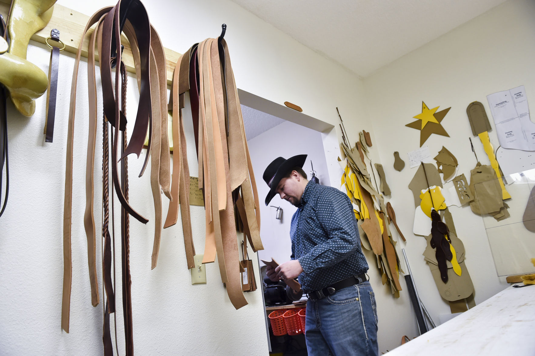 Sting Saddlery